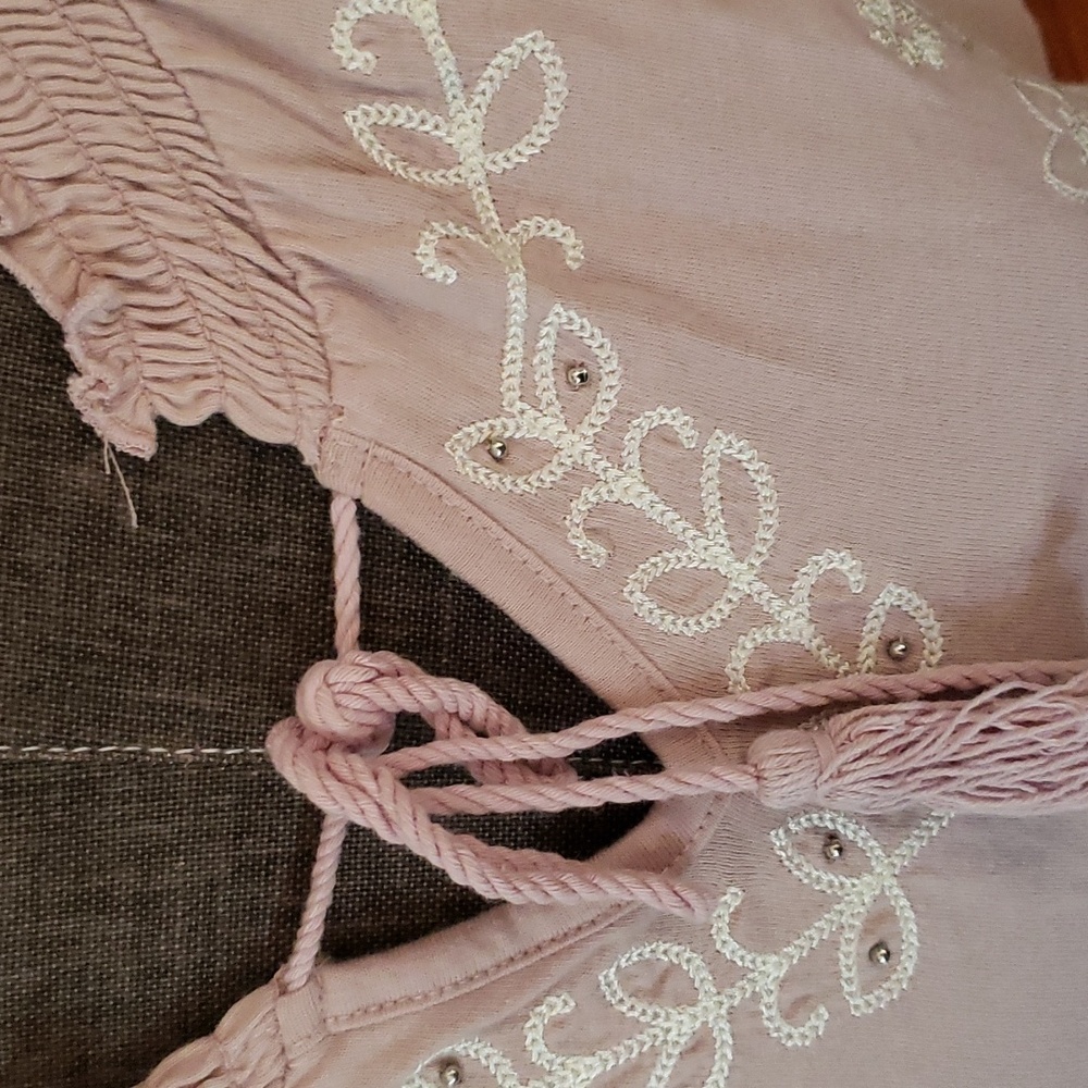 Embroidered Blouse - Picture 2 of 8